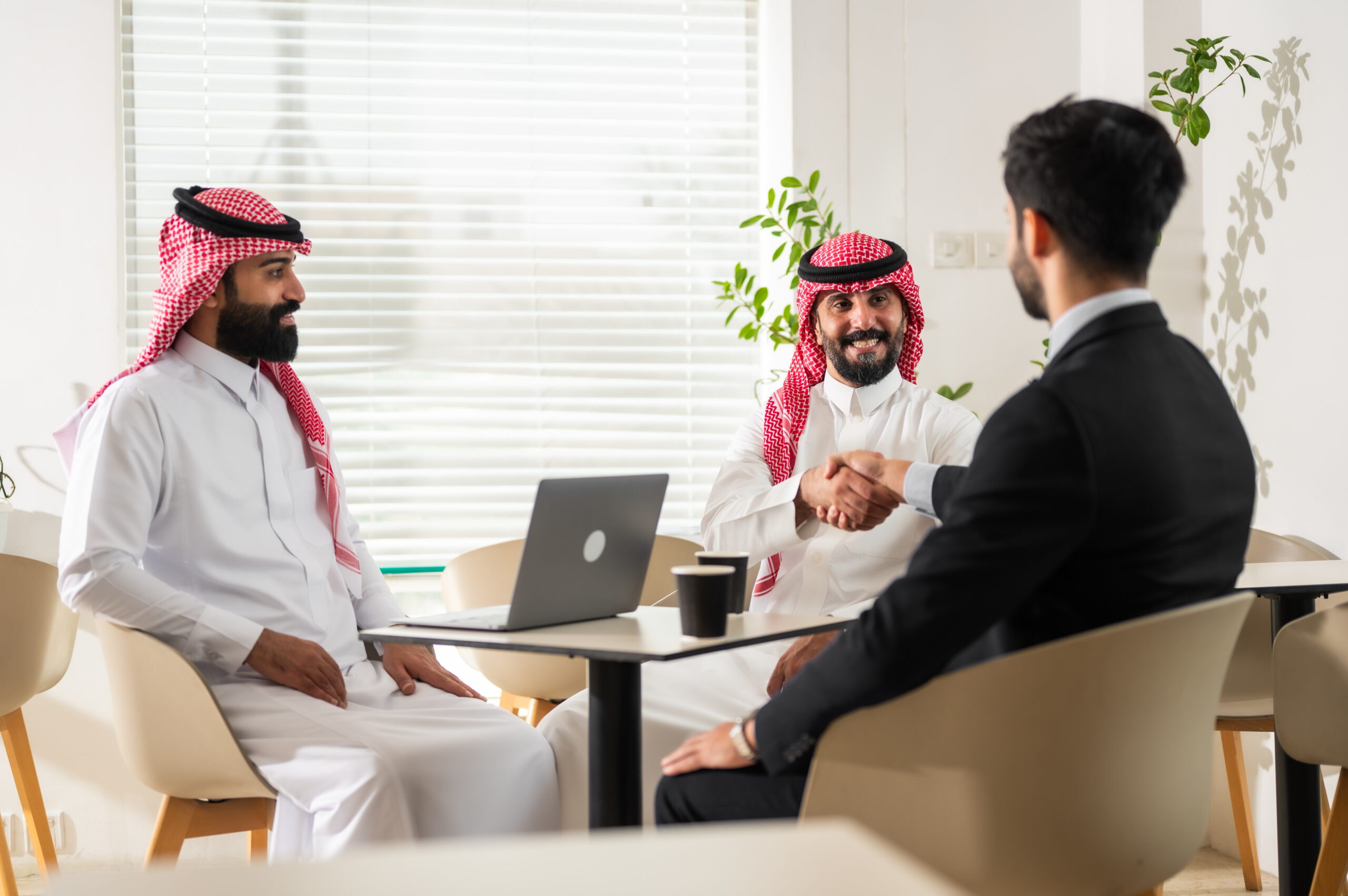 فريق شركة المحاماة